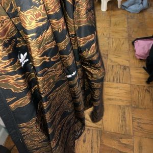 Camouflage bb window packable jacket